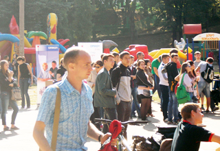 Фестиваль посетили около 200 человек