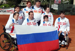 Сотрудники Группы компаний «СиЭс Медика» поздравляет сборную команду России по теннису на колясках с успешным выступлением на Кубке мира!