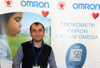 Каждый желающий мог измерить давление тонометрами OMRON, гости получали консультации по медицинской технике OMRON