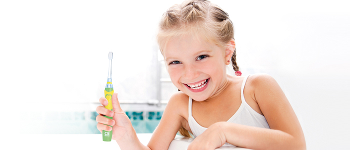 Звуковая электрическая зубная щетка подходит для детей от 5 лет