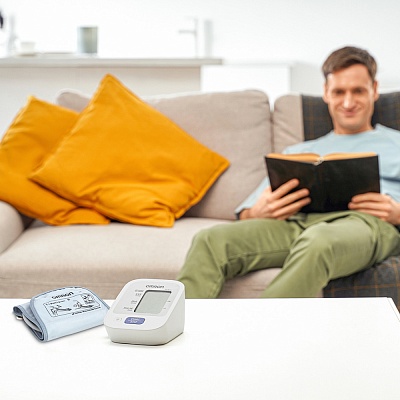 
                Тонометр OMRON M2 Basic с веерообразной манжетой (22 - 32 см)