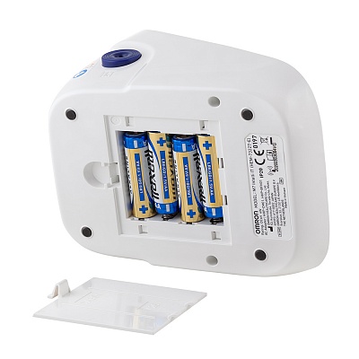 
                Тонометр OMRON M7 Intelli IT, открытый отсек для батареек