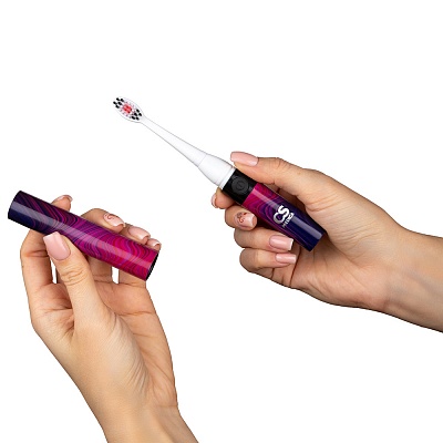 
                Электрическая звуковая зубная щетка CS Medica CS-9230-F, защитный колпачок в комплекте