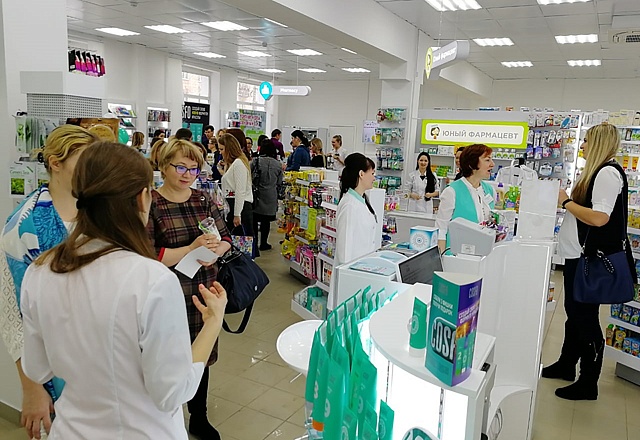 Открытие в Ижевске аптеки нового формата сети «Планета здоровья» 