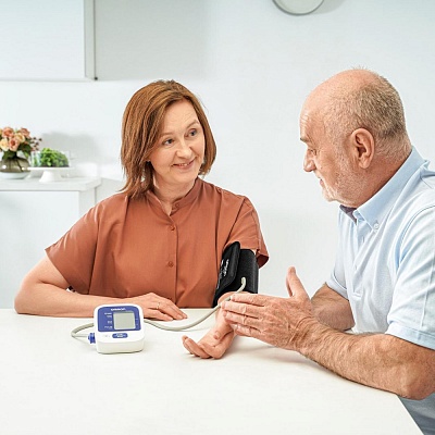 
                Тонометр OMRON M2 Classic, удобное измерение давления