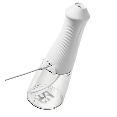 
                Ирригатор полости рта портативный CS Medica AquaPulsar CS-700 Flow White, использование в ирригаторе жидкостей для полоскания полости рта, рекомендованных Вашим стоматологом, усиливает эффект очистки