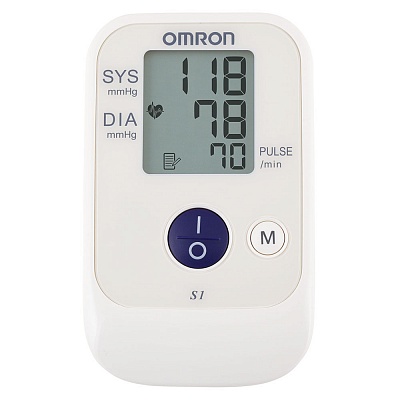 
                Тонометр OMRON S1 полуавтоматический, фронтальный вид, дисплей включен