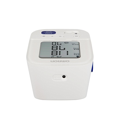 
                Тонометр OMRON M3 Comfort (HEM-7155-ALRU), имеет индикатор движения