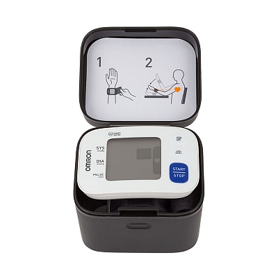 
                Запястный тонометр OMRON RS3, футляр для хранения прибора