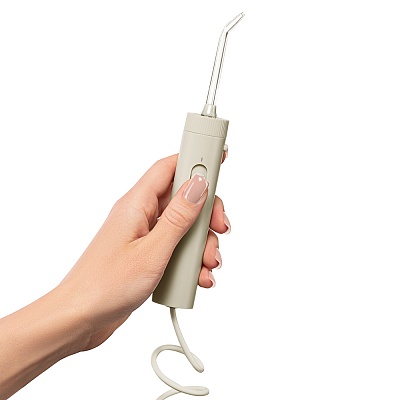 
                Ирригатор полости рта CS Medica AquaPulsar CS-4 IMPULSE Greige, Прибор снабжен встроенным таймером: автоотключение происходит через 3 минуты использования