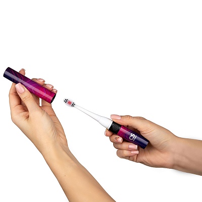 
                Электрическая звуковая зубная щетка CS Medica CS-9230-F, колпачок защитит от пыли и влаги